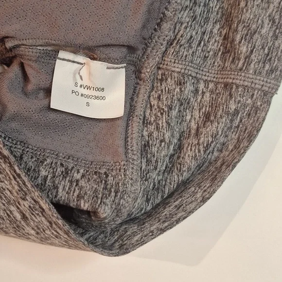 #146 Vuori Long Line Elevation Bra S Heather Gray T1305 - Picture 6 of 6